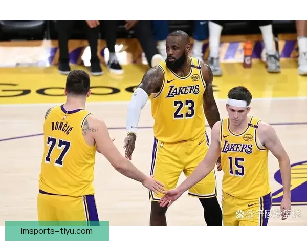 NBA劲敌崛起高薪股权吸引球星詹姆斯副手也参与加盟计划